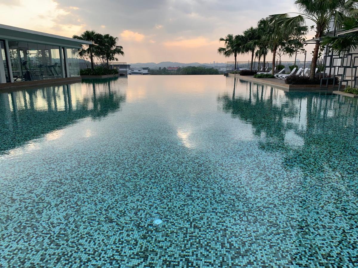 Luxstudio Tiara Imperio Bangi Bagian luar foto