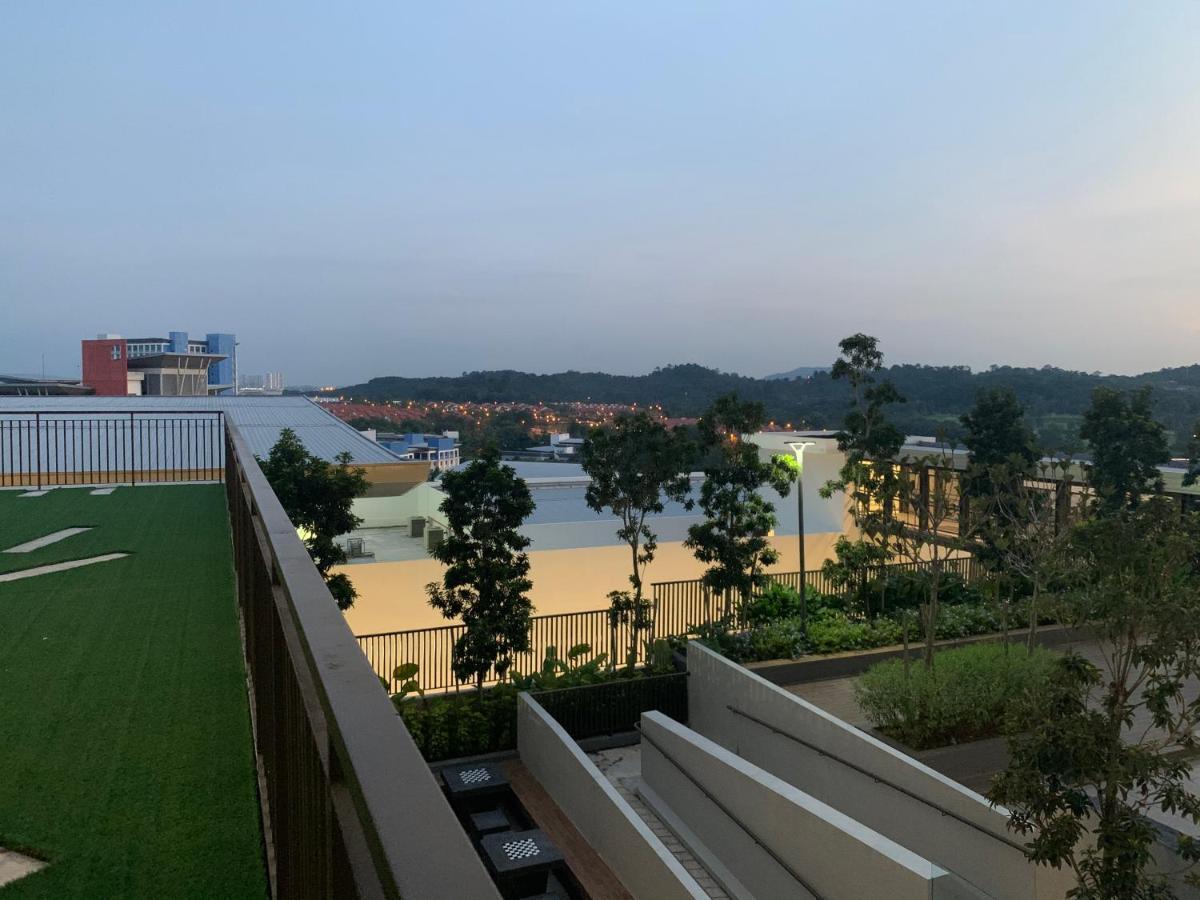 Luxstudio Tiara Imperio Bangi Bagian luar foto
